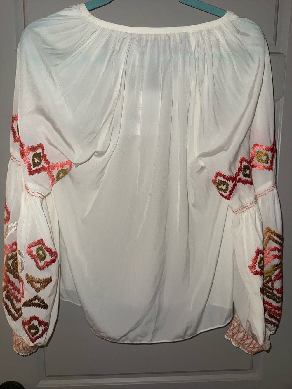 NWT[$268] Marie Oliver Boho Embroidered White Peasant Blouse with Tassel Tie - Picture 8 of 8